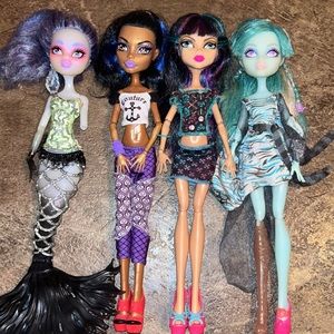 Monster high doll lot (Sold)